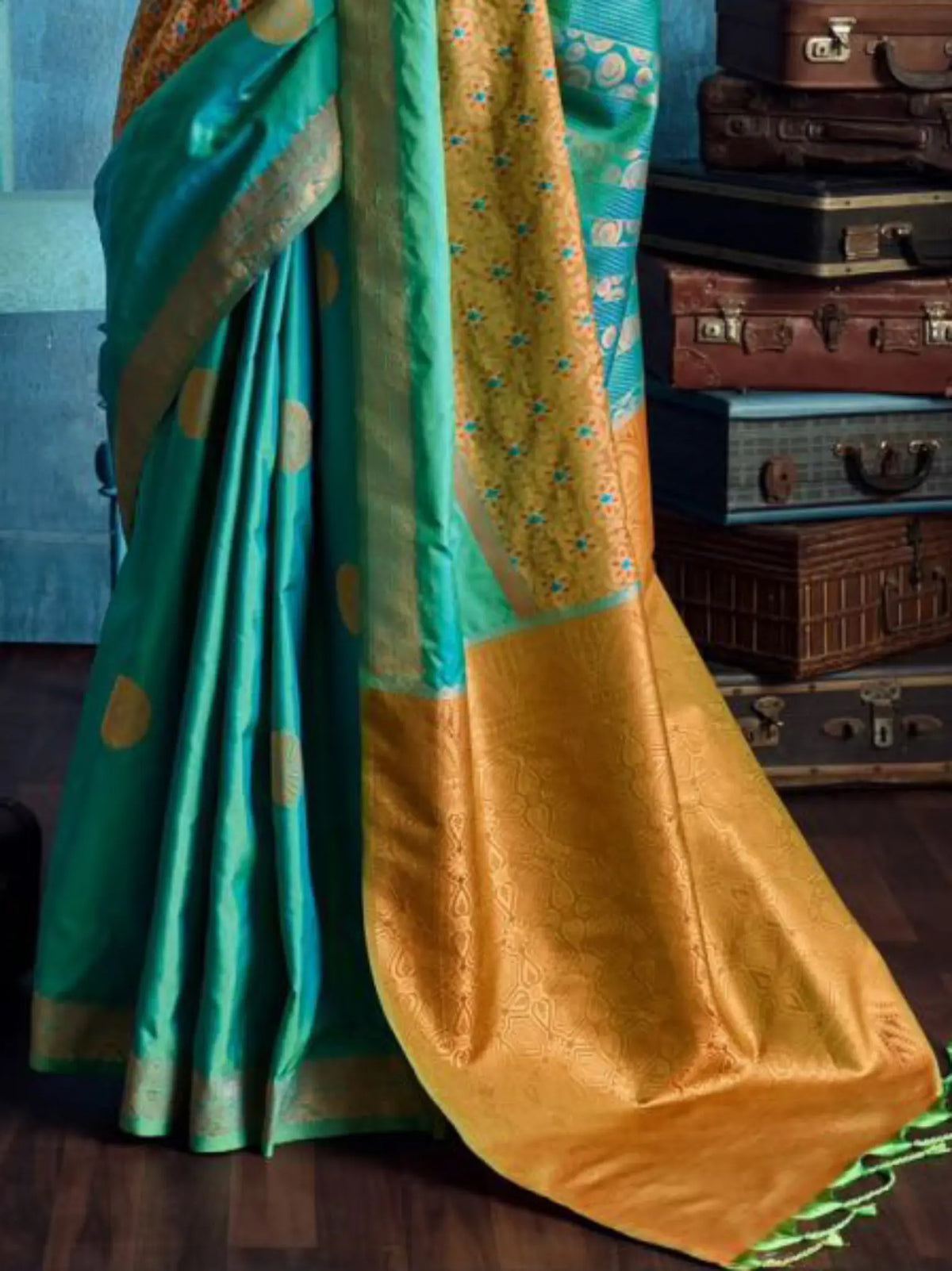 Teal Blue Silk Handloom Pochampally saree pallu and weave detail close-up
