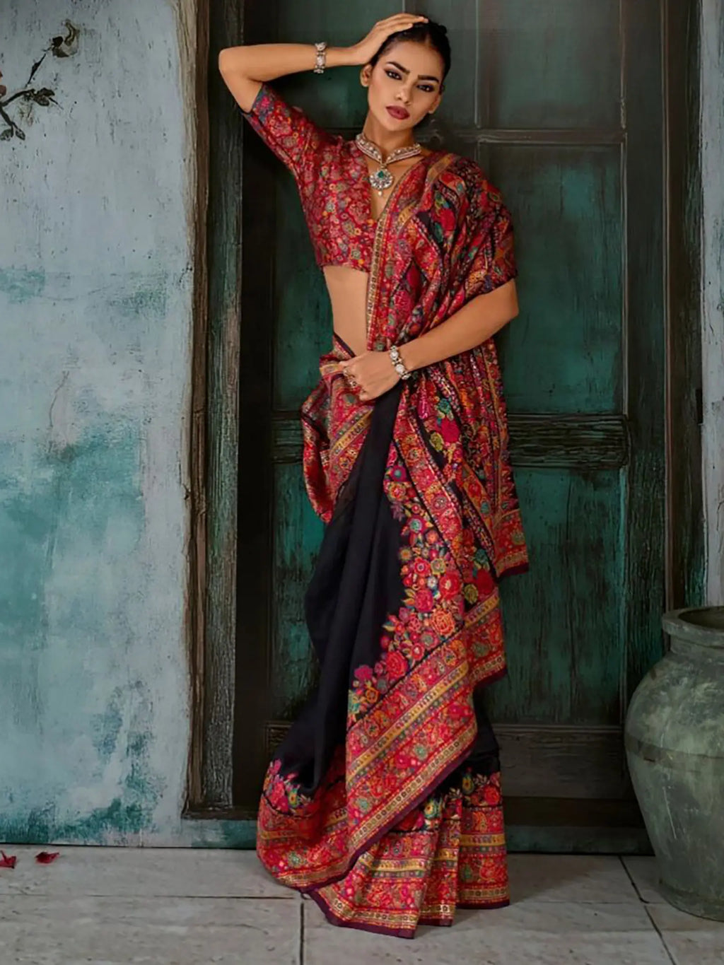 Black Pashmina handloom weaving saree full drape view