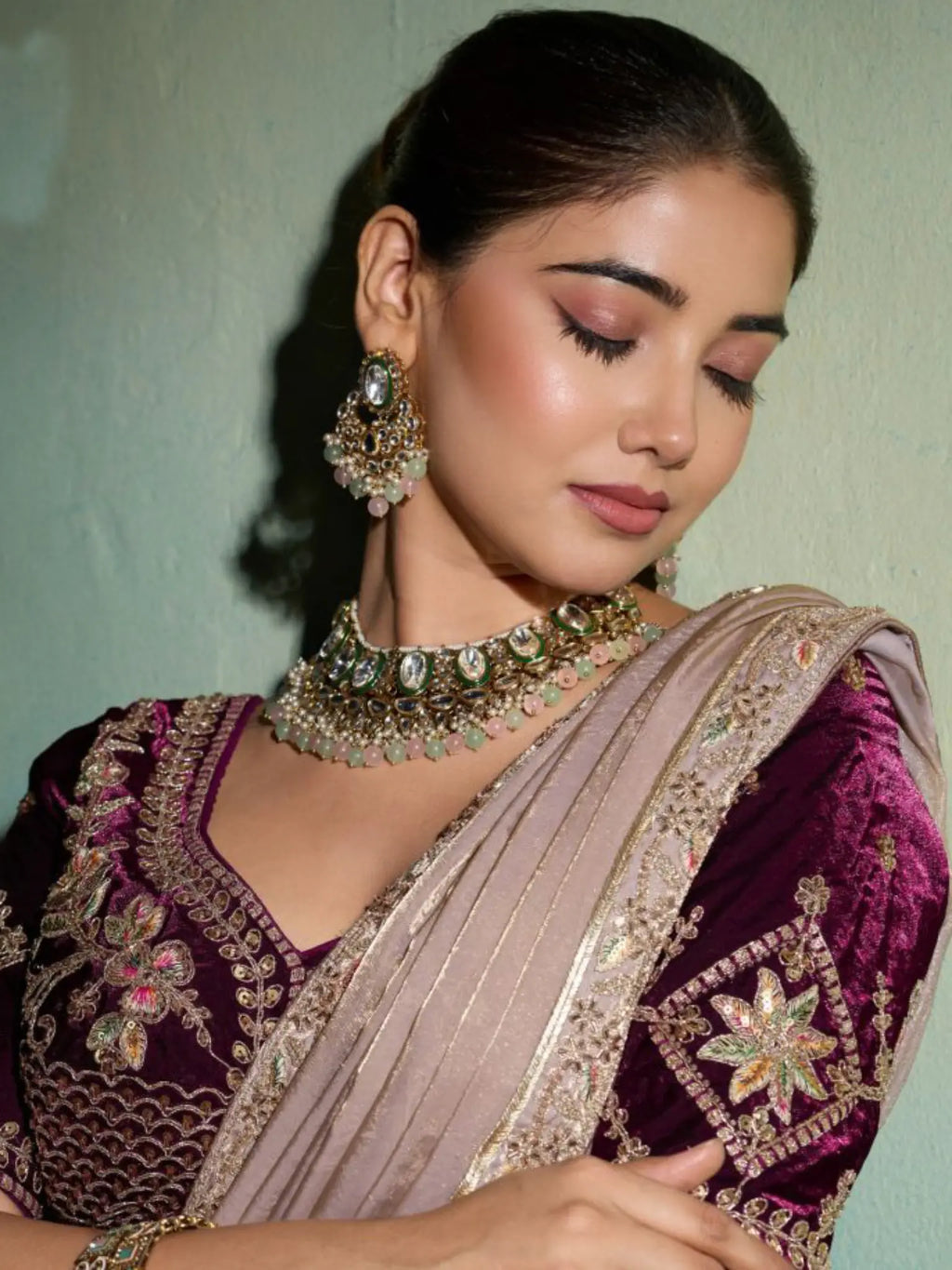 Mauve Saree view 2