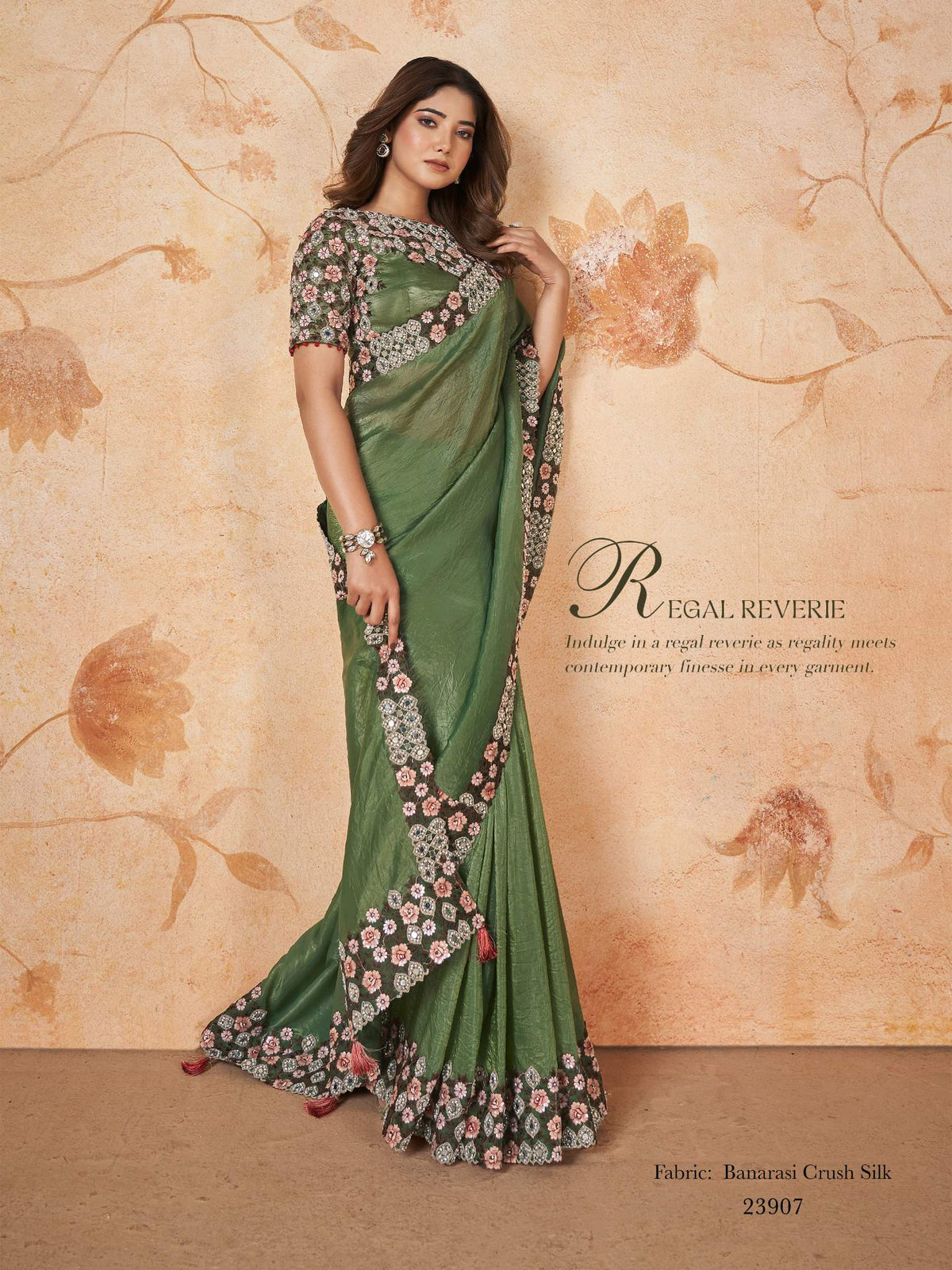 Green Banarasi Crush Silk Thread Saree - View 4