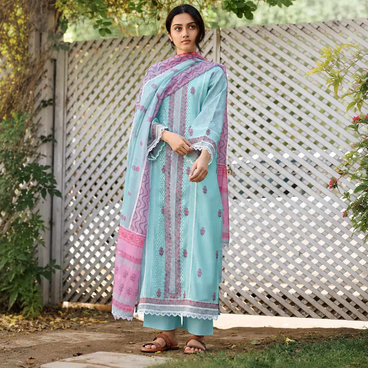 Aqua Blue lawn cotton embroidered unstitched salwar kameez with Mul Kota dupatta
