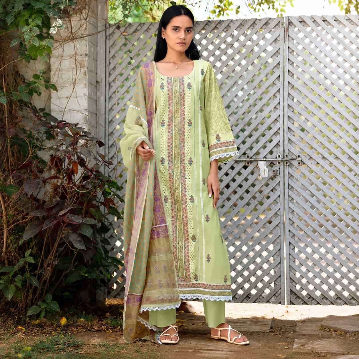 Pistachio Green lawn cotton embroidered unstitched salwar kameez with Mul Kota dupatta