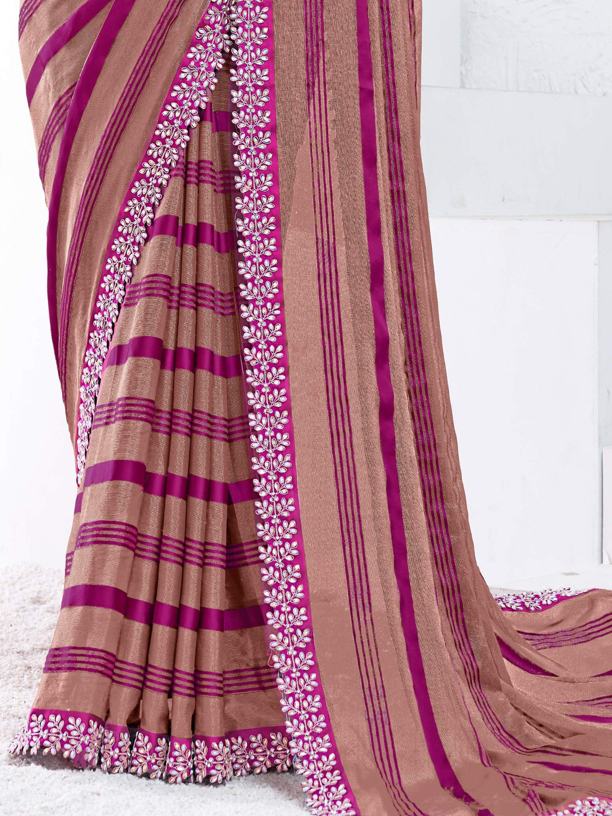 Brown & Purple Pattern Georgette Moti with hand work Saree - View 3