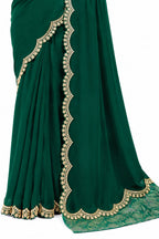Emerald Green Pure Crepe Silk Saree - View 3