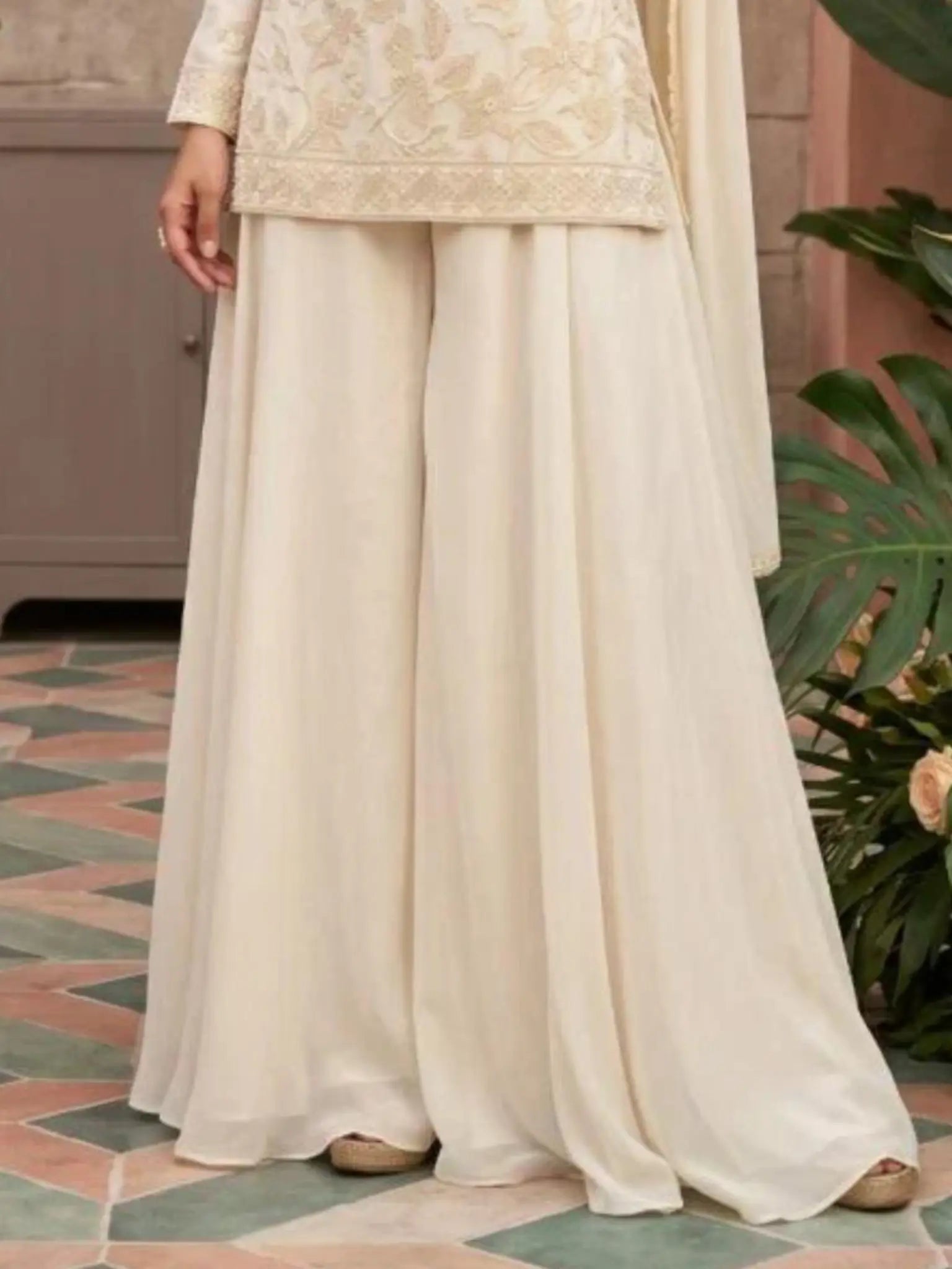 Ivory Cream Georgette Kameez Scalloped Hem and Sleeve Embroidery Close Up