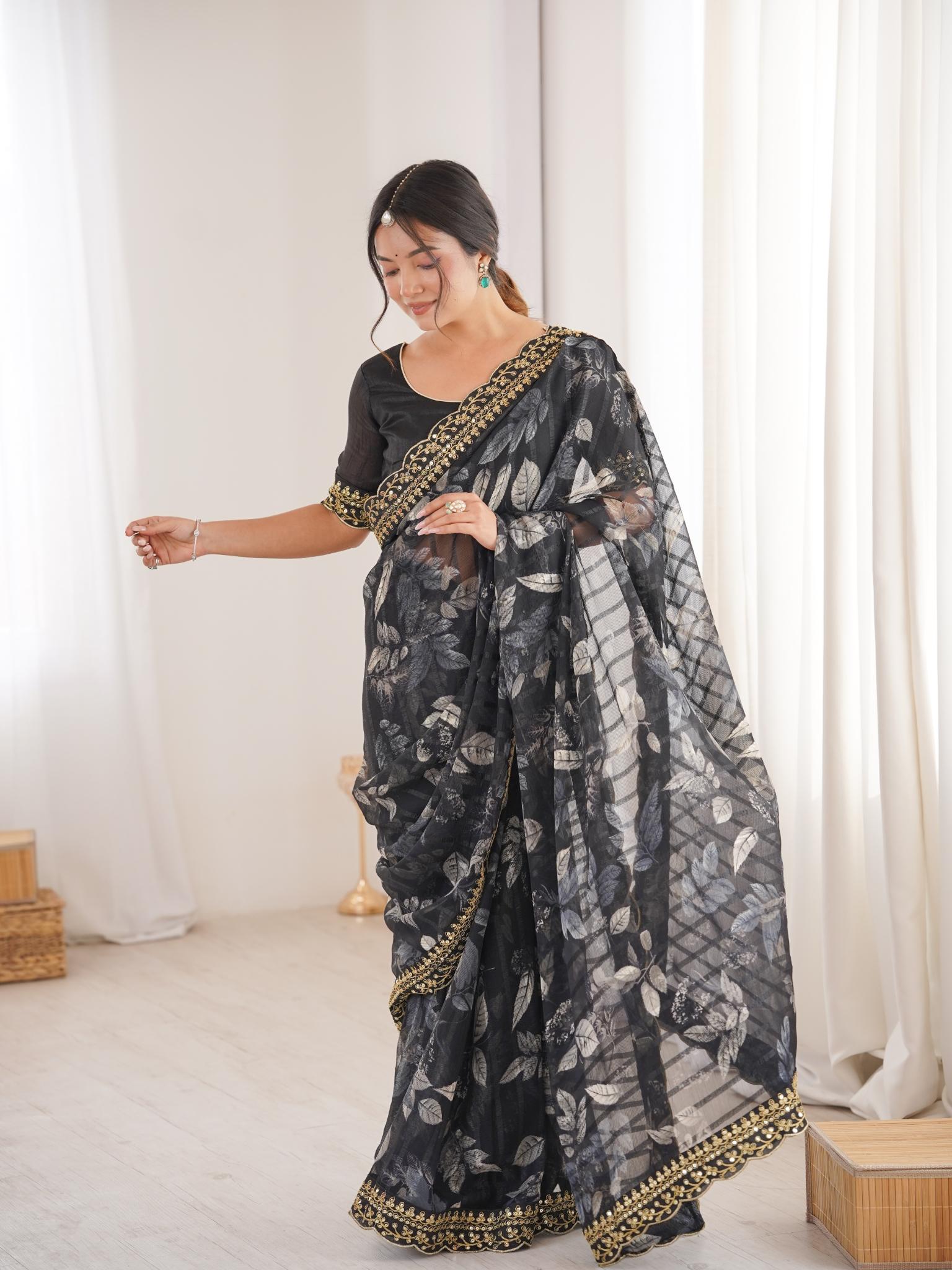 Black Floral Marble Patta Saree with Embroidery Border - Detail View 3