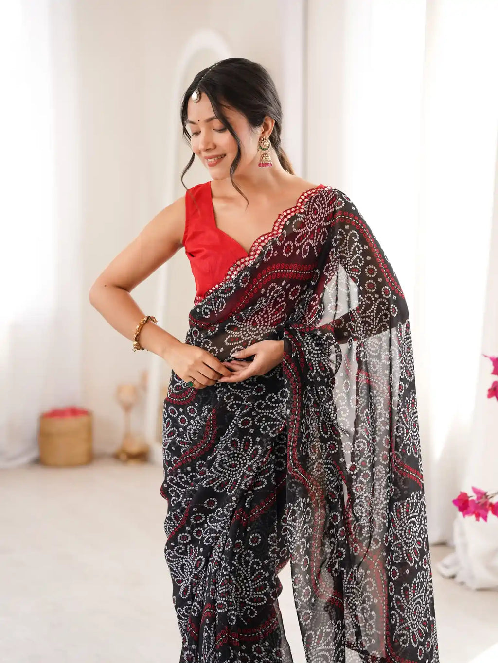 Black Georgette Bandhani Printed Mirror Work Saree - View 4
