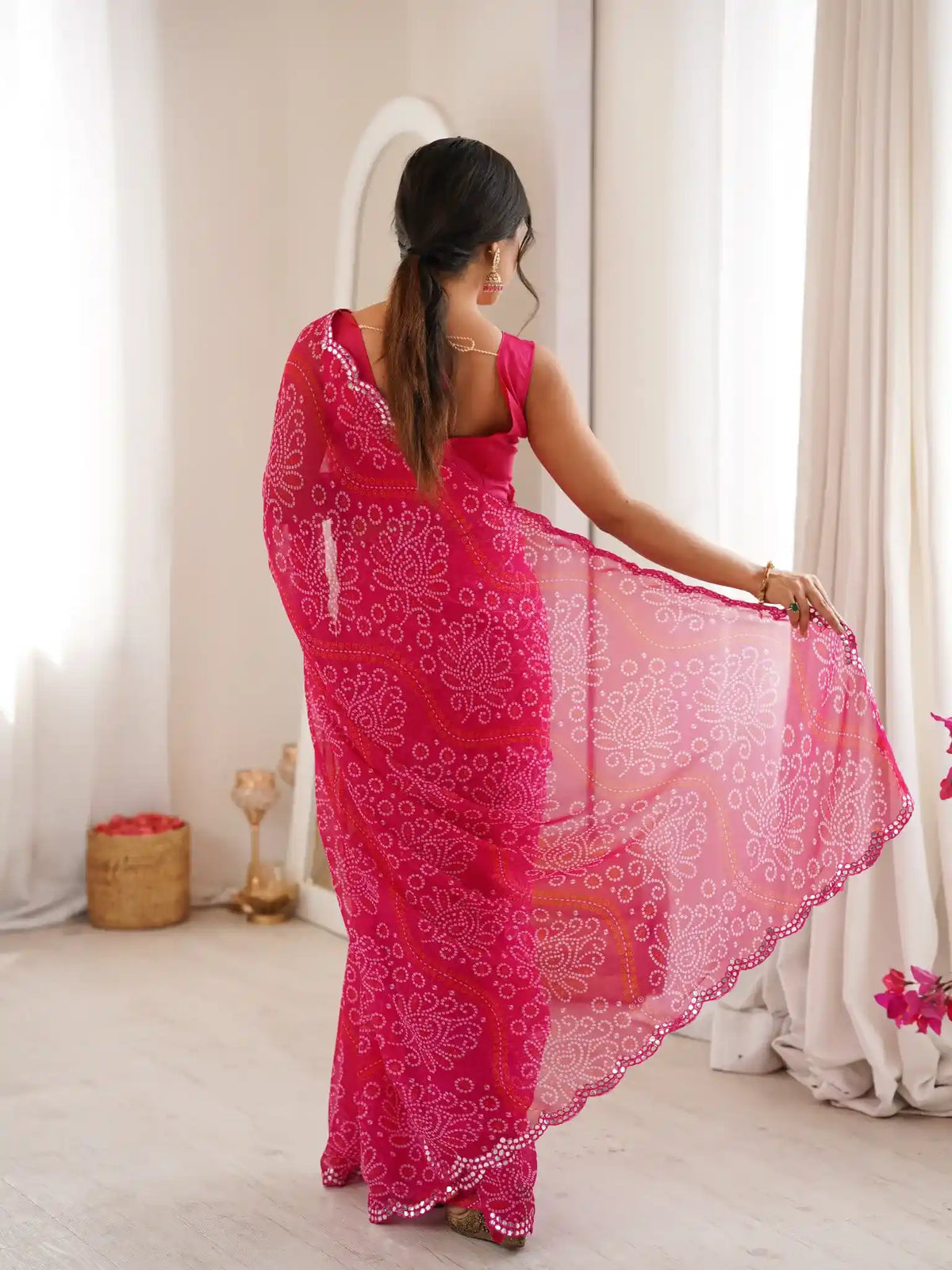 Pink Georgette Bandhani Printed Mirror Work Saree - View 5