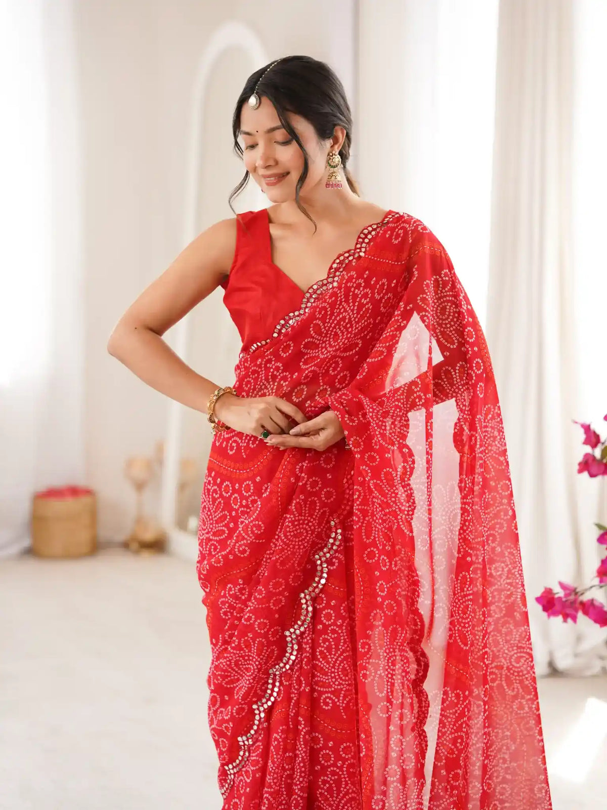 Red Georgette Bandhani Printed Mirror Work Saree - View 4