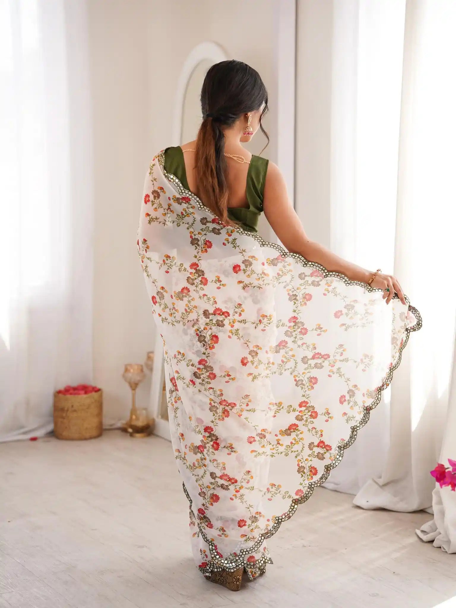 White Georgette Floral Printed Mirror Work Saree - View 5