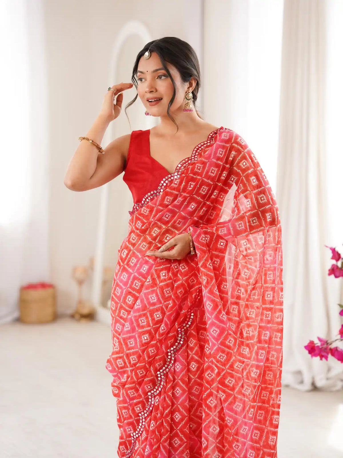 Red Georgette Bandhani Jari Printed Mirror Work Saree - View 3