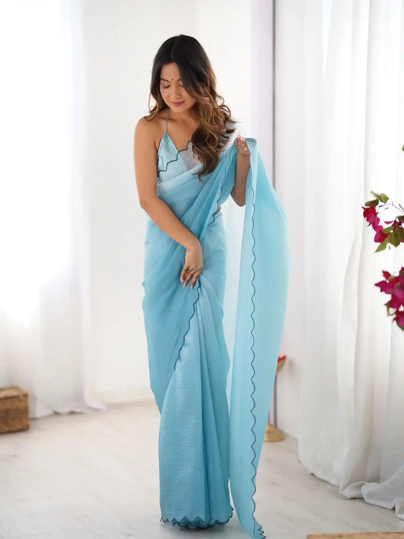Sky Blue Crunchy Padding Color Arco Border Saree - View 5