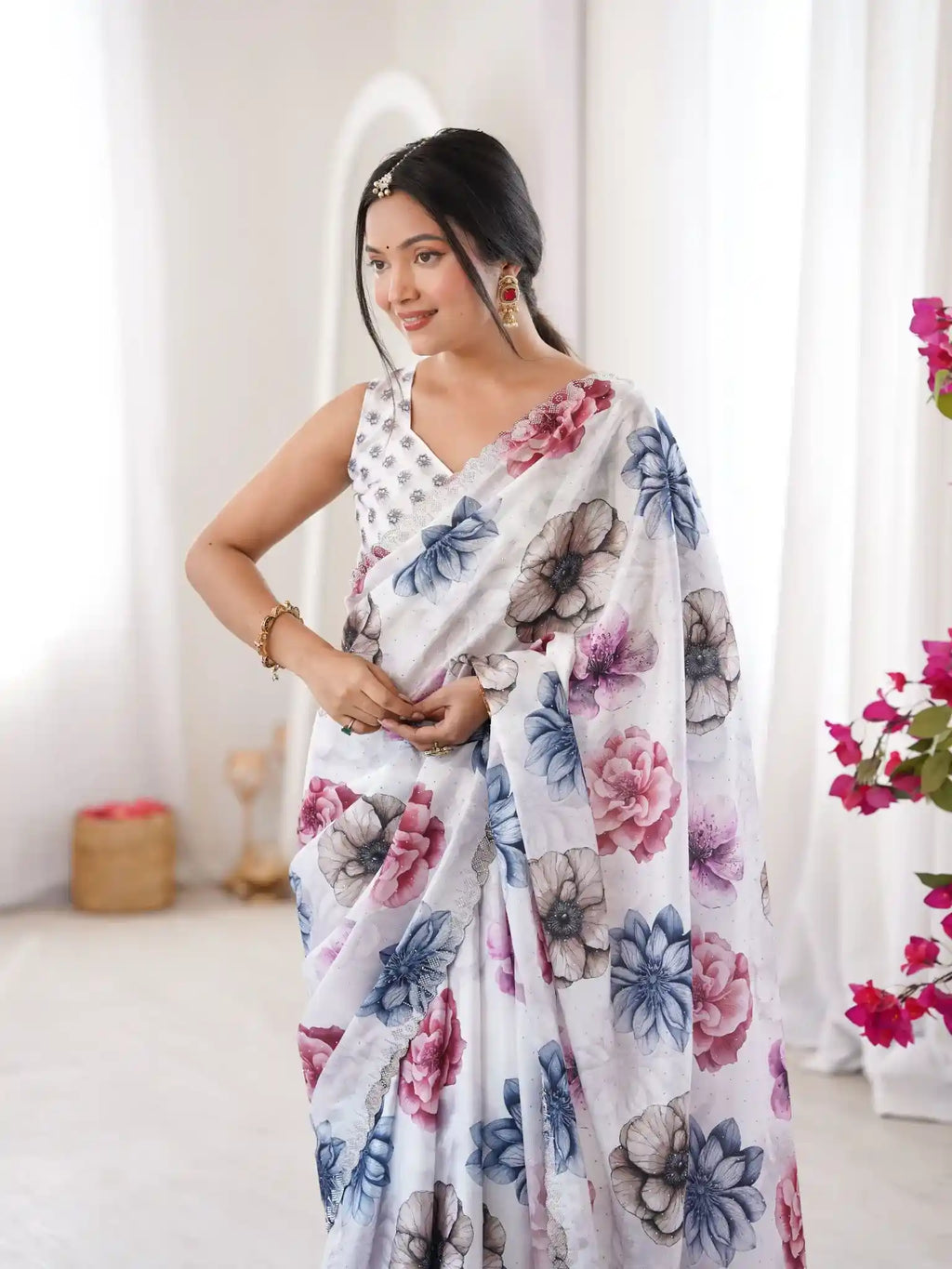 White Pure Chinon Digital Printed Swarovski Work Saree - View 4