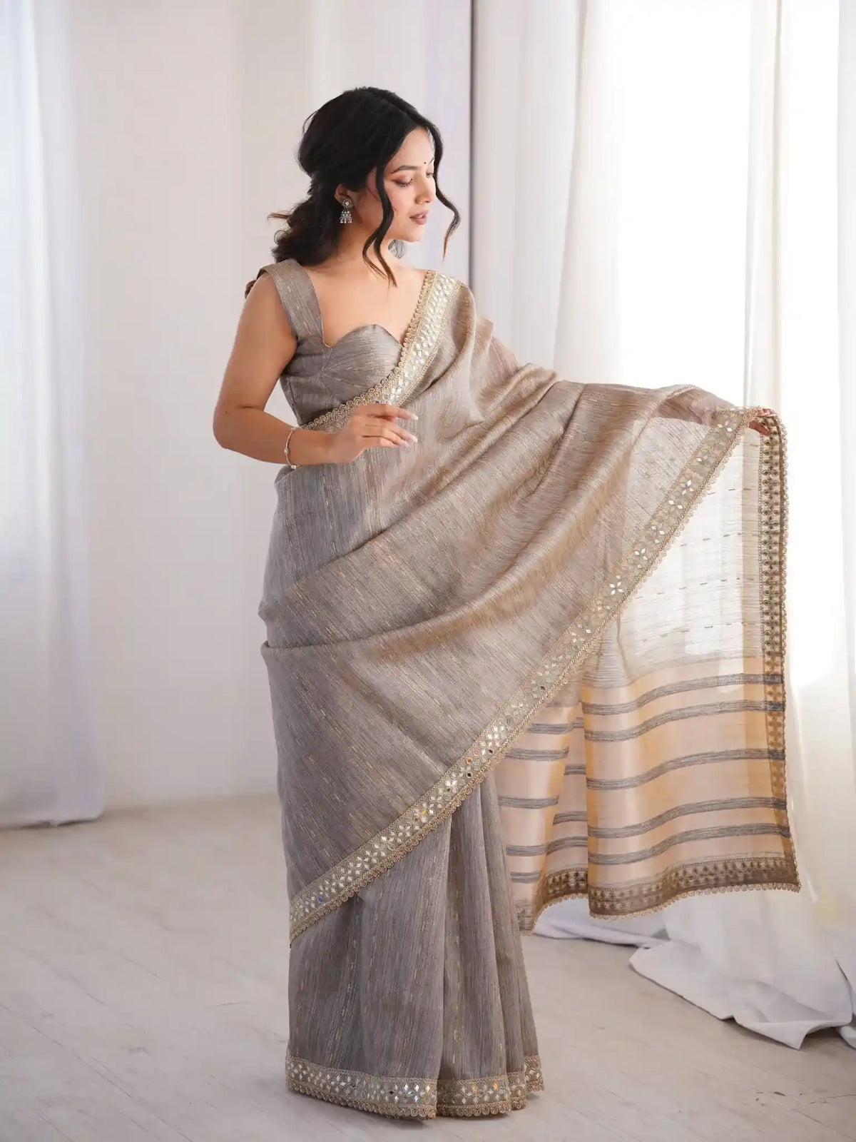 Grey Spun Cotton Woven Jari & Mirror Work Saree - View 2