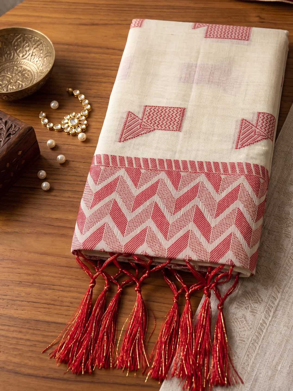Ivory White Linen Woven Resham Designer Party Wear Saree with Dusty Mauve Unstitched Blouse