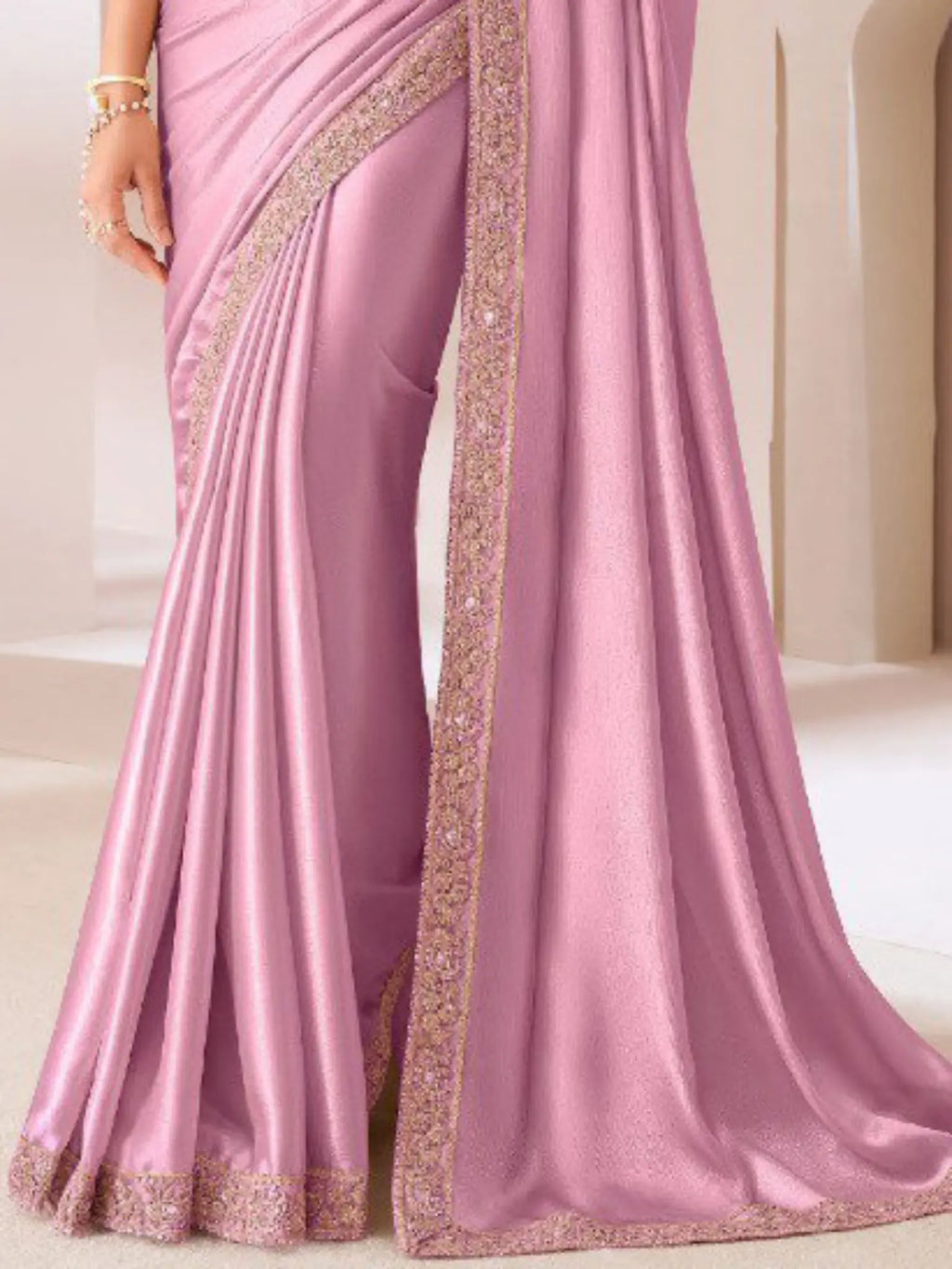 Mauve Saree view 3